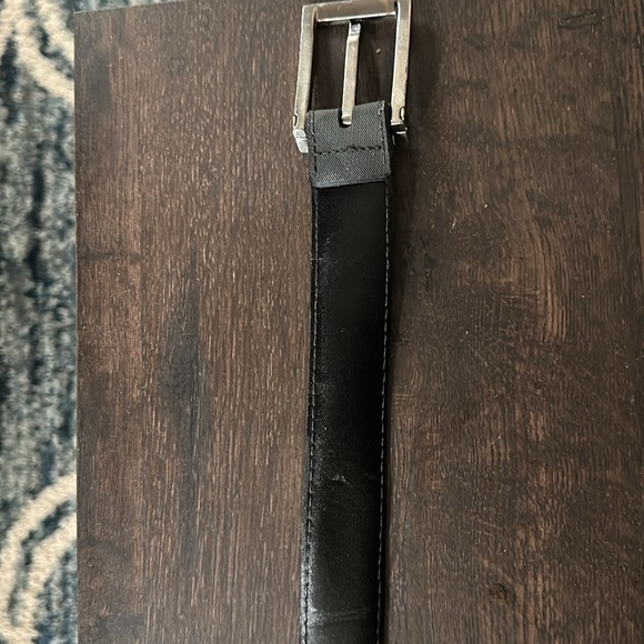 Mens Burberry belt - Picture 7 of 7